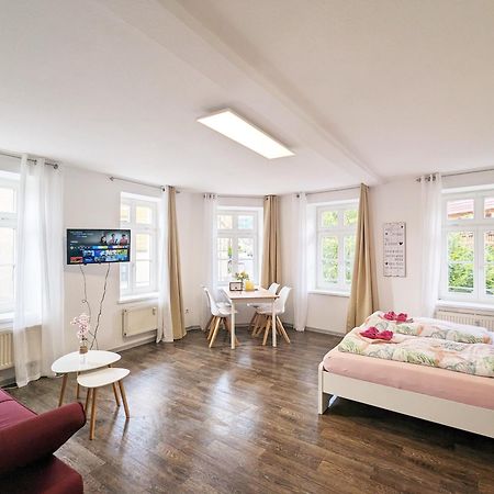 F2 - Urlaubsmagie Sauna, Whirlpool, Pool & Garten Sebnitz Luaran gambar
