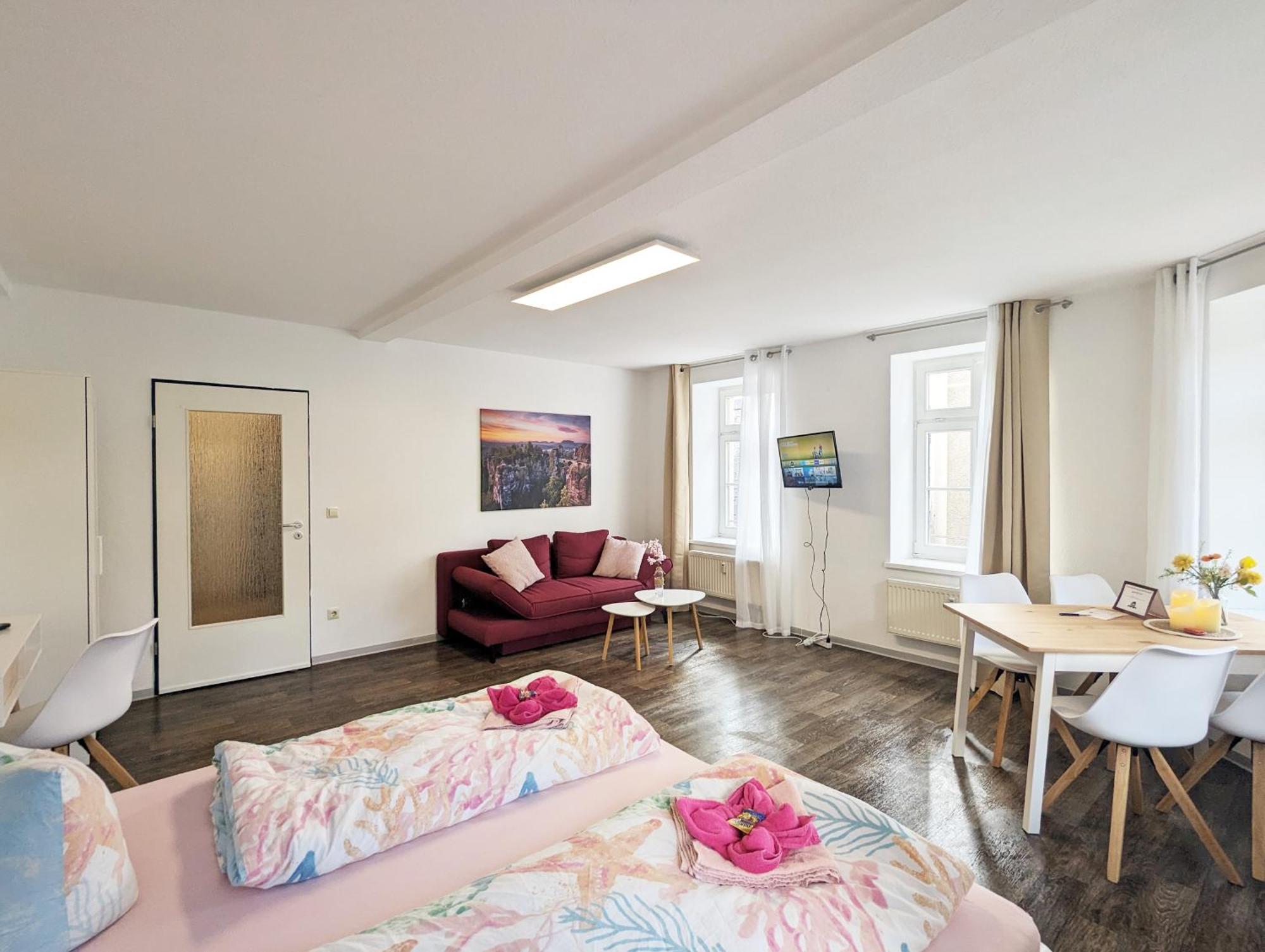 F2 - Urlaubsmagie Sauna, Whirlpool, Pool & Garten Sebnitz Luaran gambar