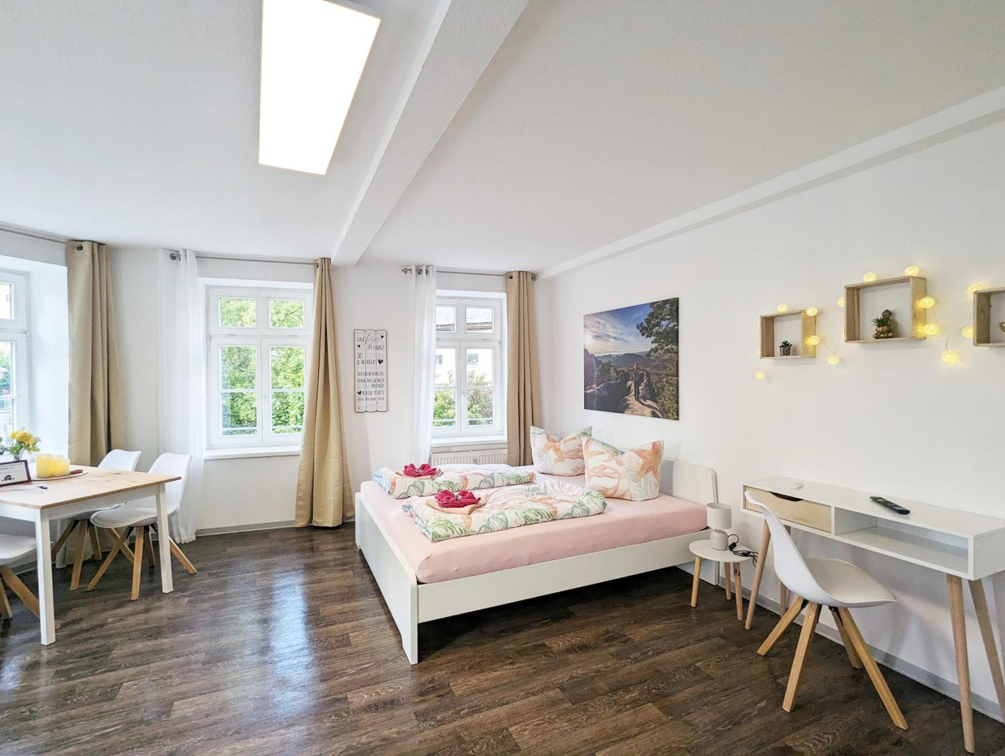 F2 - Urlaubsmagie Sauna, Whirlpool, Pool & Garten Sebnitz Luaran gambar